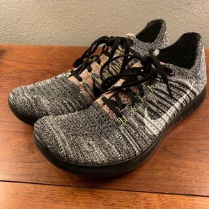 Oreo Nike Free Run Flyknit Size 11.5 Almost New!